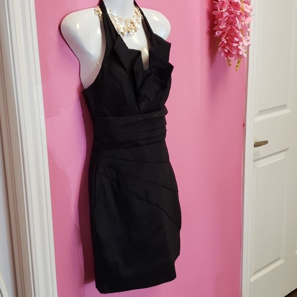 Daisy 💕💕💖🖤Black Halter Dress  Size M